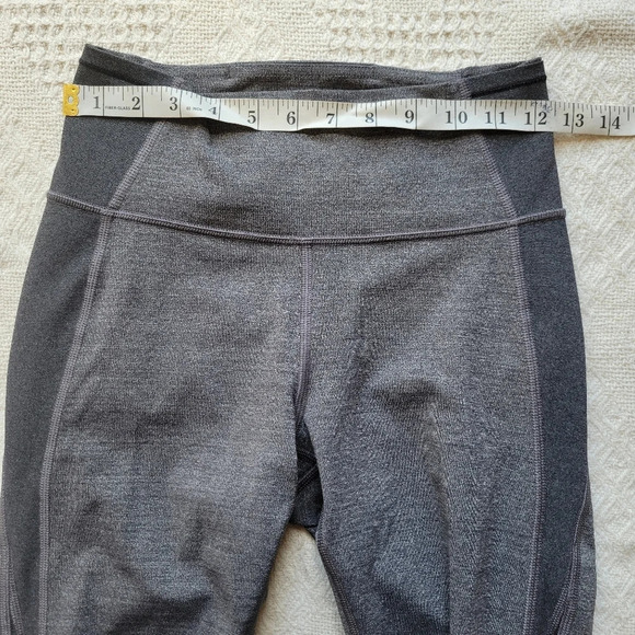 Lululemon Featherlight  Tight Heathered Black - Picture 10 of 11